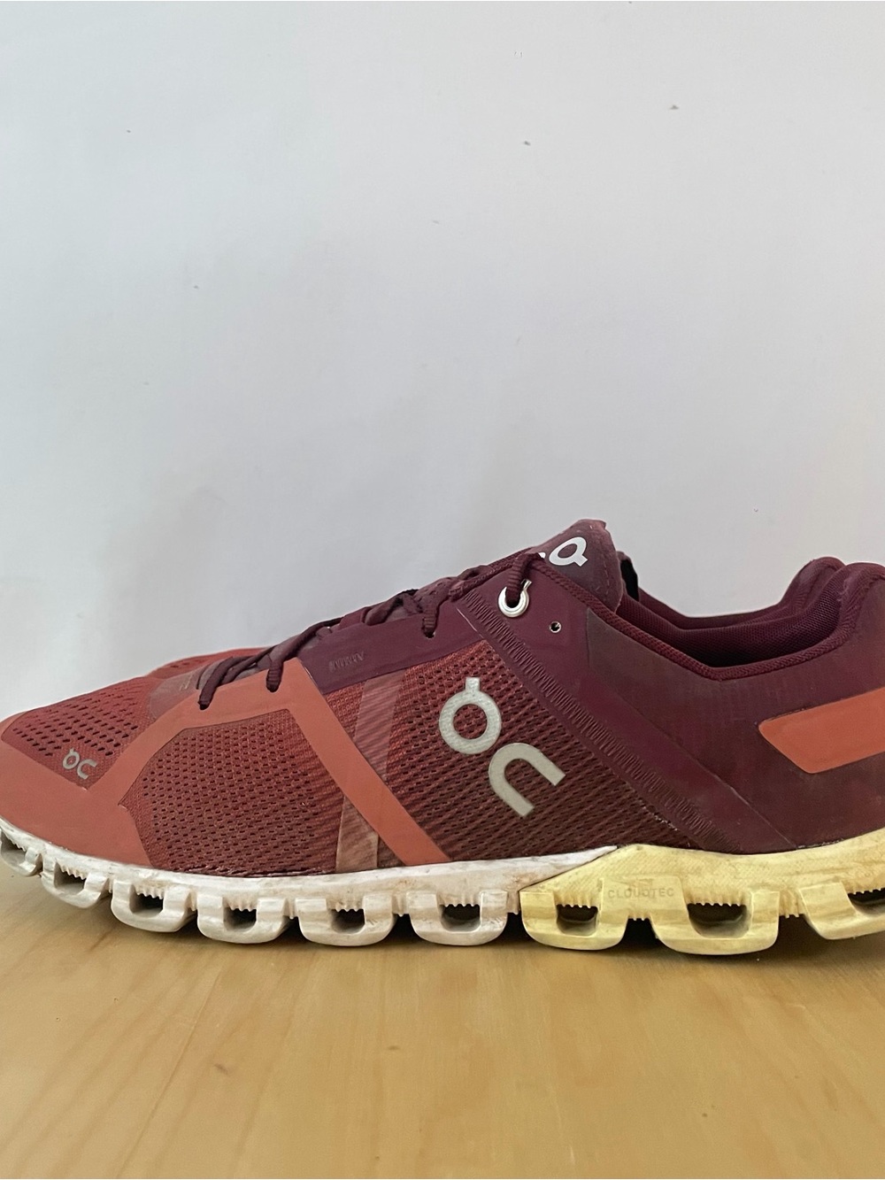 On Cloud men’s Cloudflow Trail Running Shoes | US 10